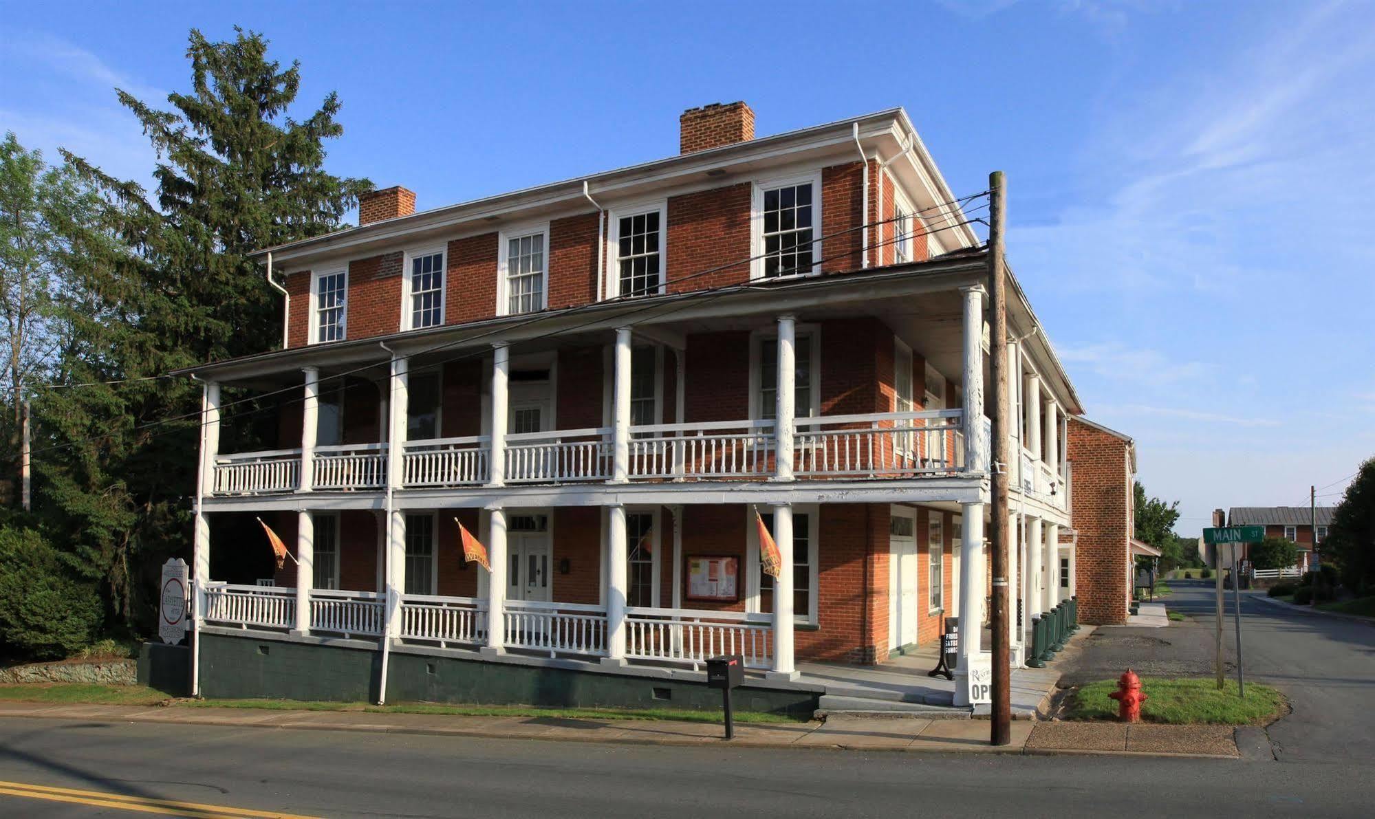 Lafayette Inn&Restaurant Stanardsville Extérieur photo